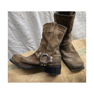 VERY RARE DSQUARED2 BROWN SUEDE HARNESS BOOTS SIZE 11. KILLER SQUARE TOE BOOTS